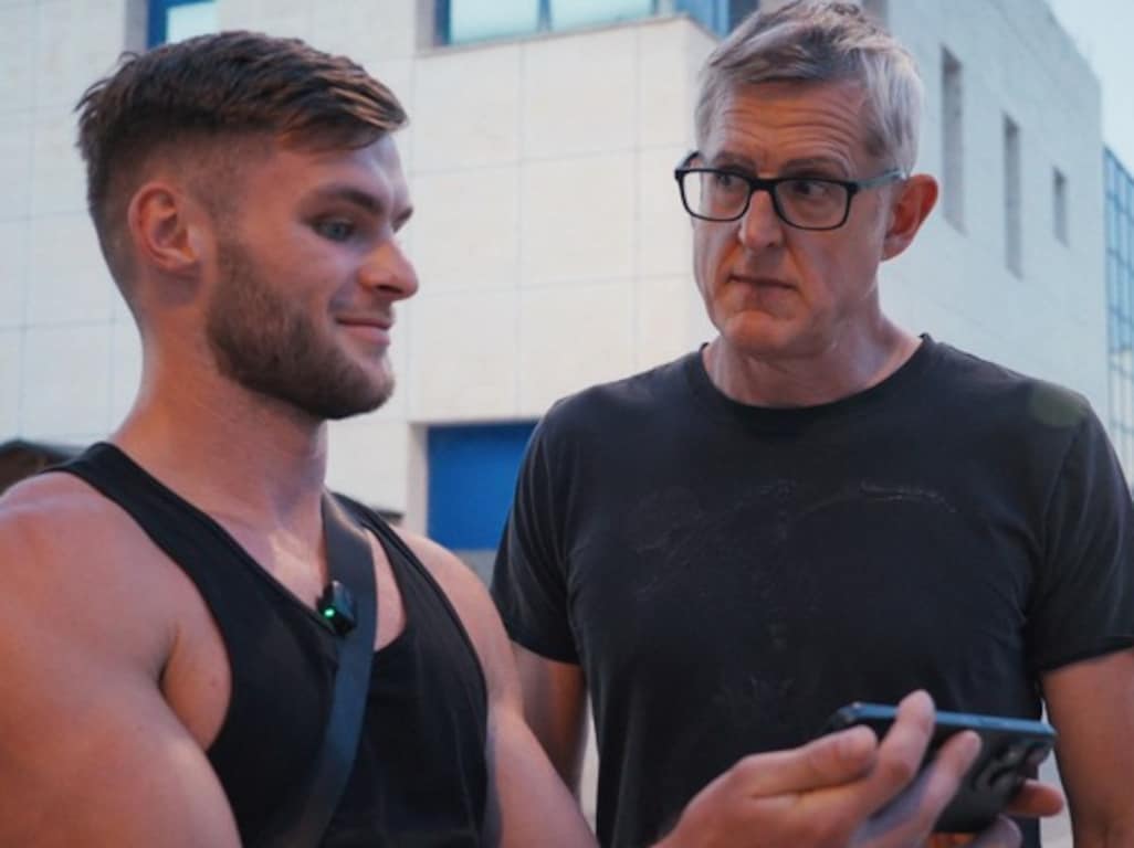 Louis Theroux: Inside the Manosphere op Netflix – waarom iedere ouder deze documentaire moet zien