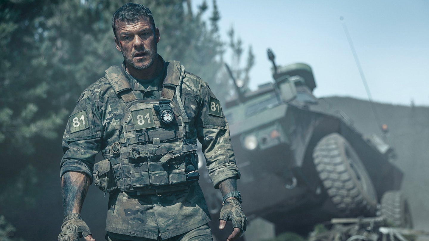 War Machine (2026) Review: Netflix-actiefilm is absurd op elk niveau maar verrassend vermakelijk